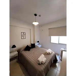 https://shanti-alojamiento-hermoso-monoambiente-en-el-centro-de.hotelsmendoza.com